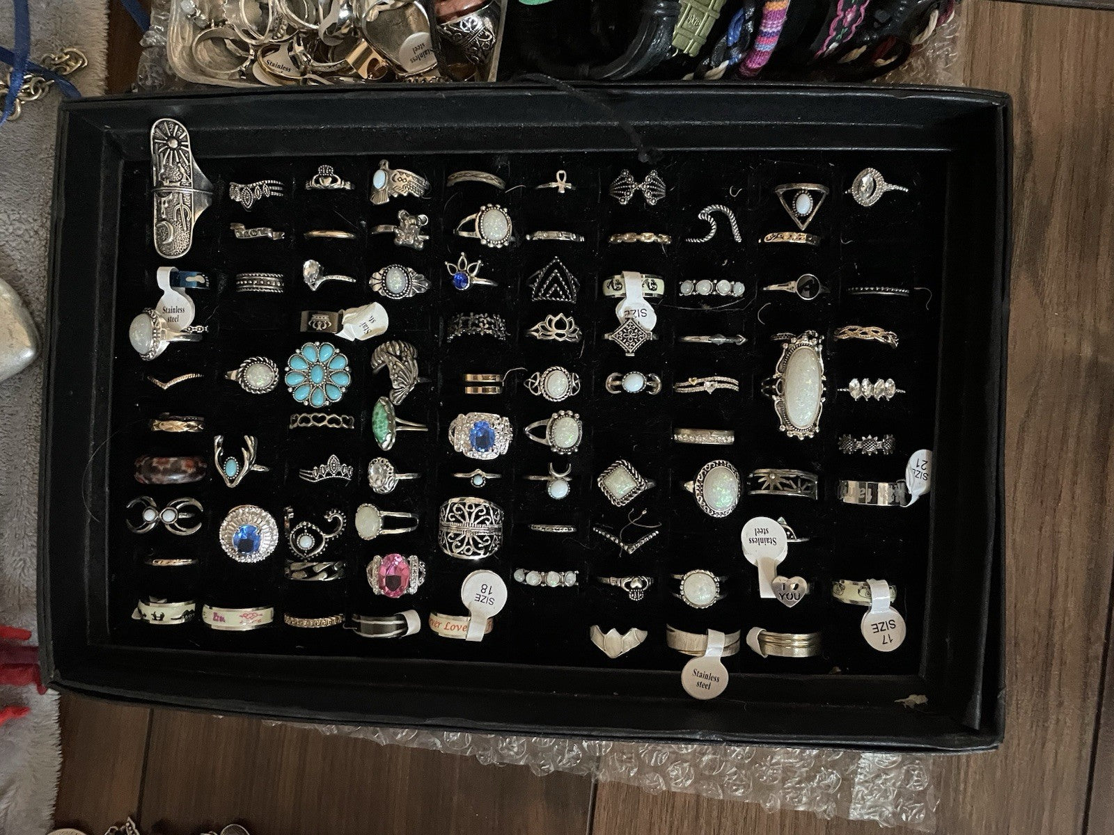 Modeschmuck Konvolut Neuware - Über 500 Teile 13kg