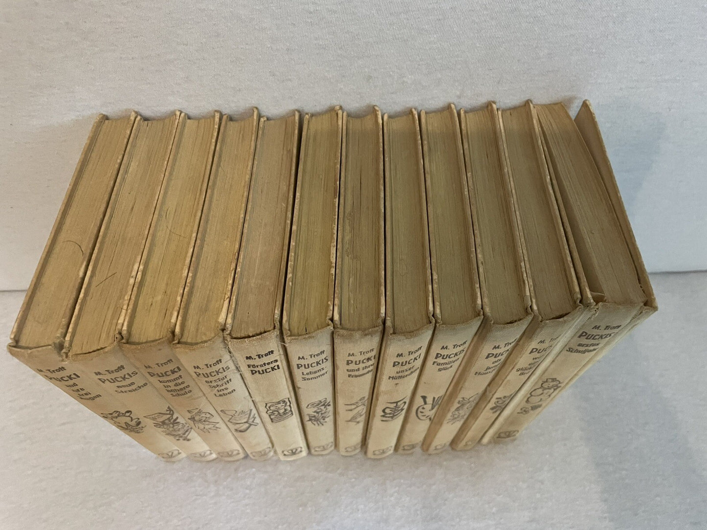 Vintage Pucki-Bücher von Magda Trott – Titania Verlag Stuttgart (1950er Jahre)